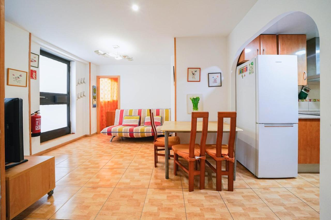 Casa Ferrer Apartment L'Hospitalet de Llobregat Bagian luar foto