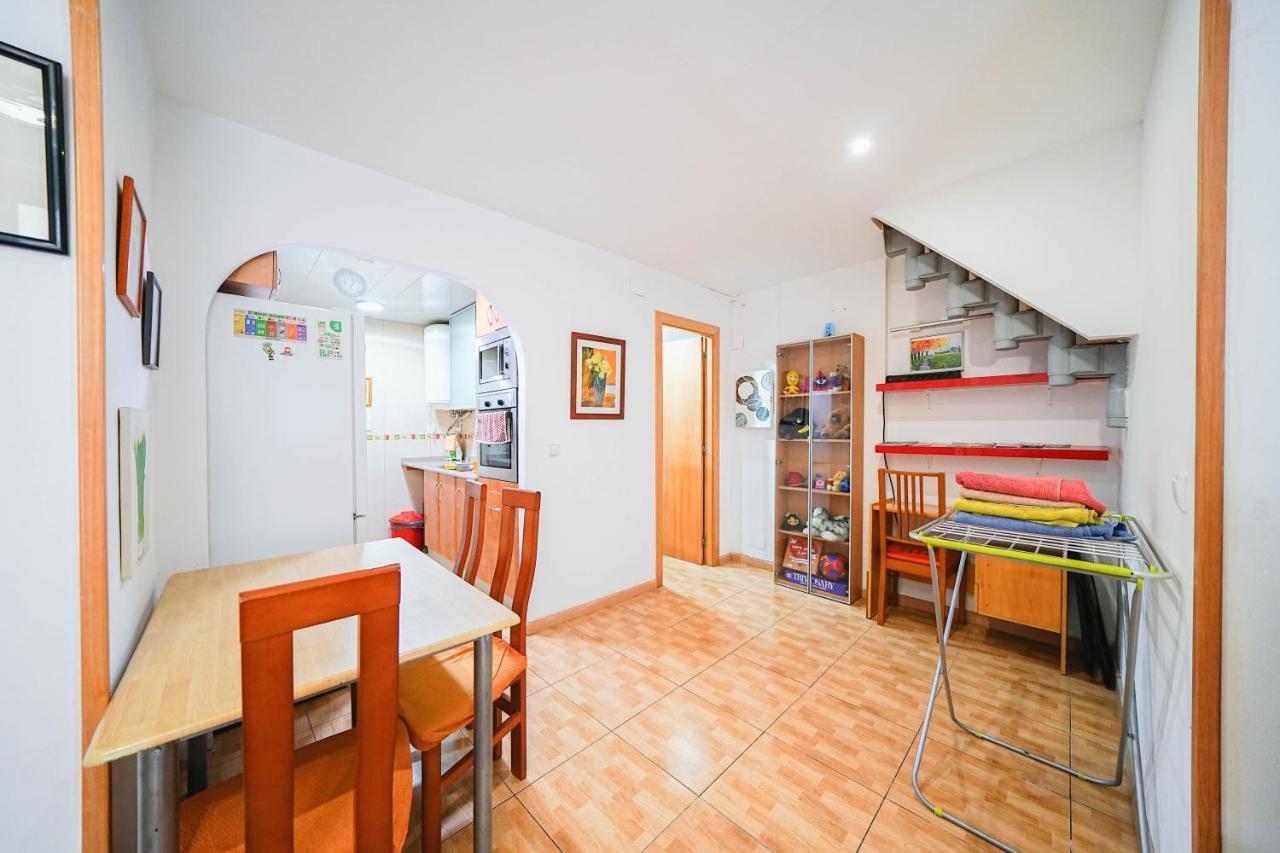Casa Ferrer Apartment L'Hospitalet de Llobregat Bagian luar foto